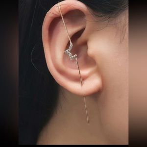 ⭐️ Awesome Metallic Rhinestone Celestial Boho Star Single Ear Jacket Hook ⭐️